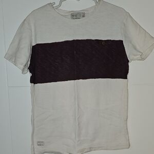 Zara Kids White & Purple Burgandy Short Sleeve T-Shirt Boys Sz 7
